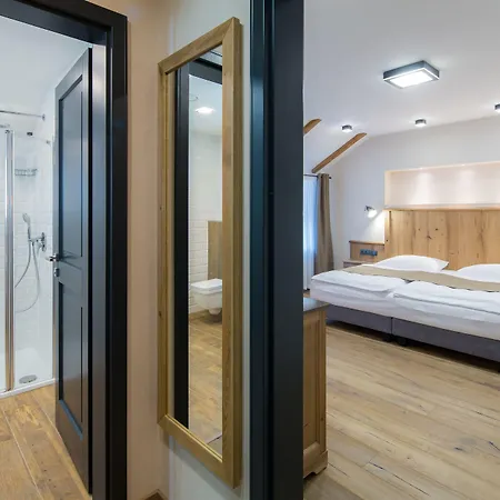 Male Versailles 4* Karlovy Vary