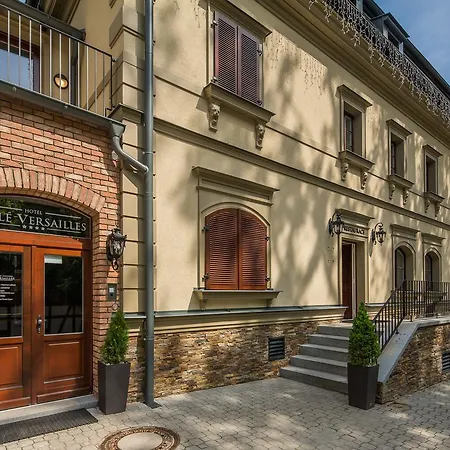 Malé Versailles