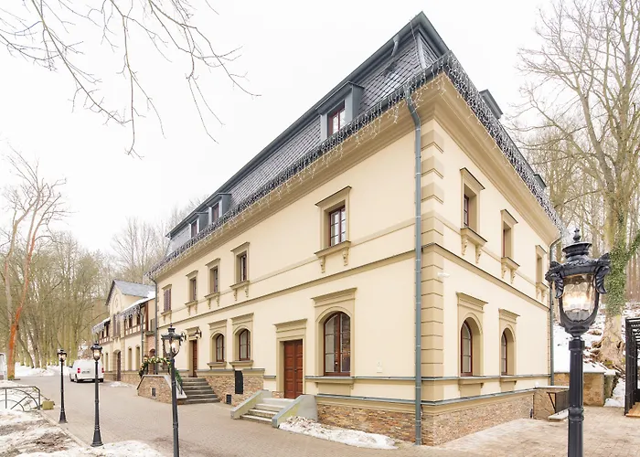 Male Versailles Karlovy Vary