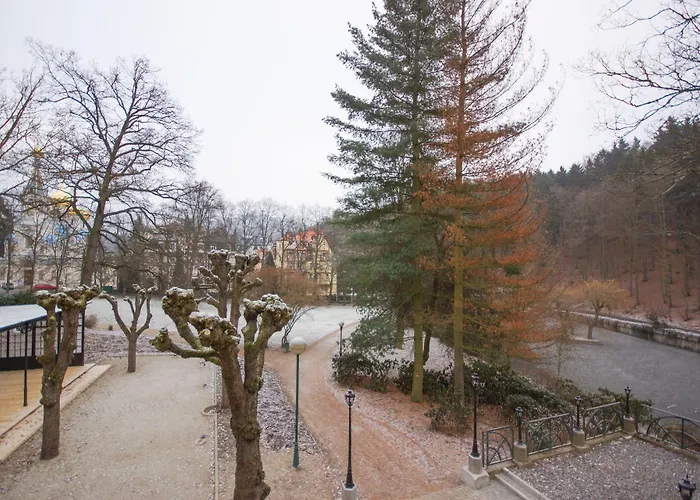 Male Versailles Karlovy Vary