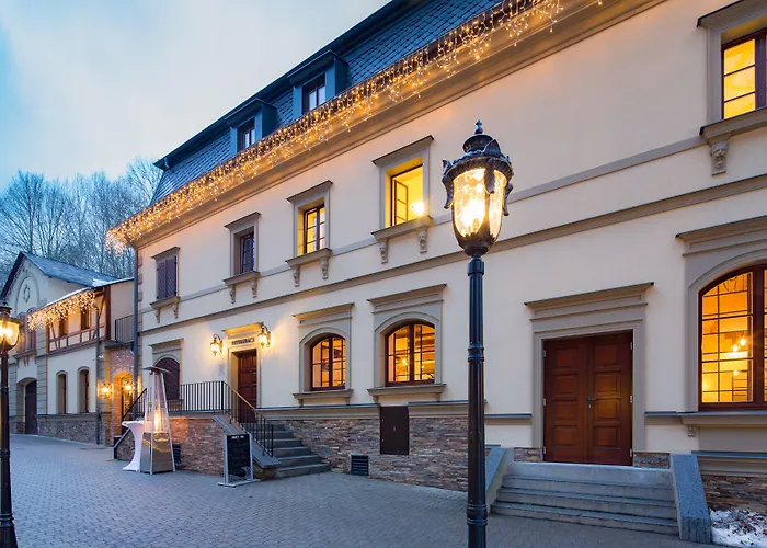Male Versailles Karlovy Vary